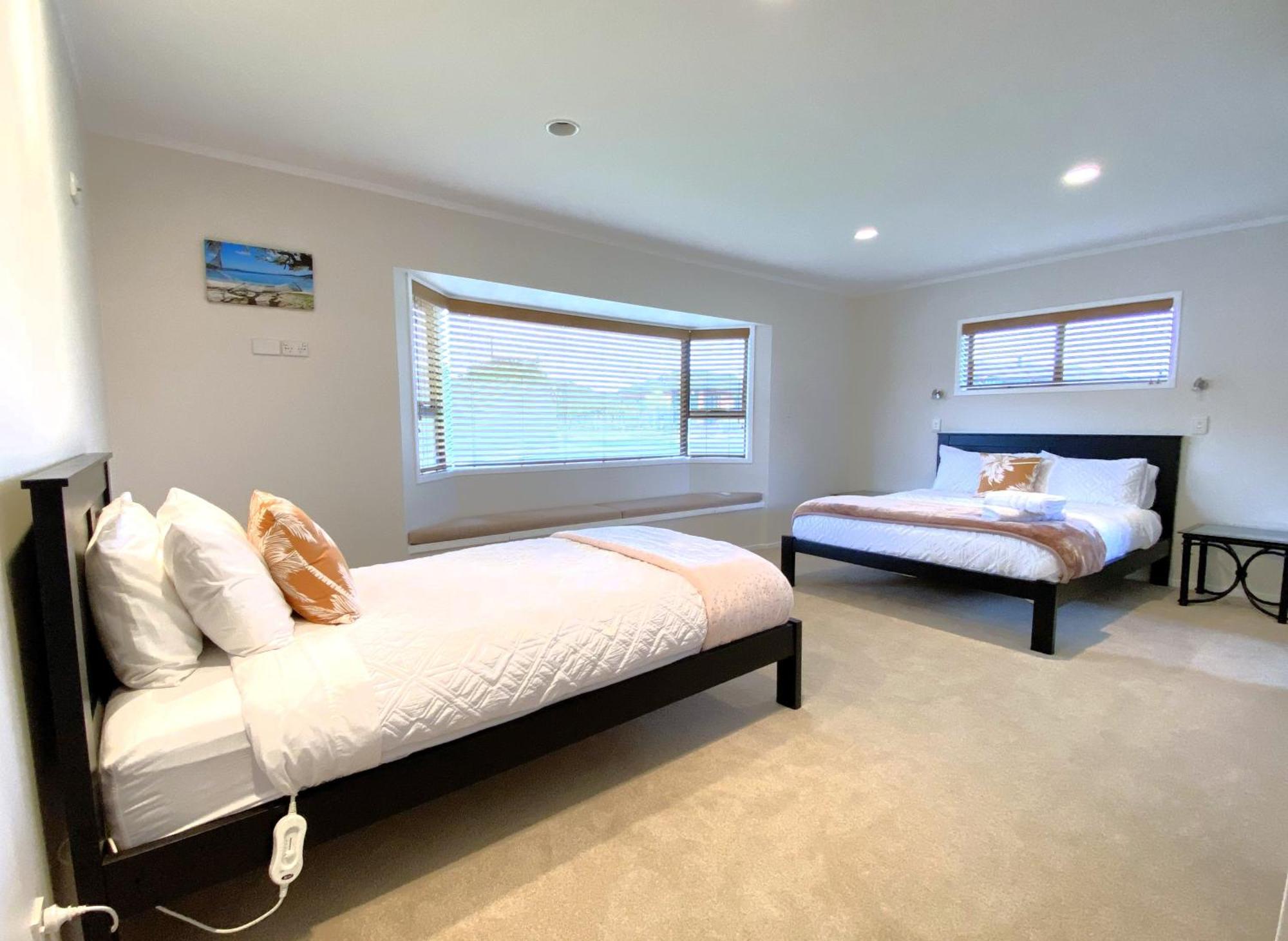 Spacious Retreat With Mountain View Rotorua Exteriör bild