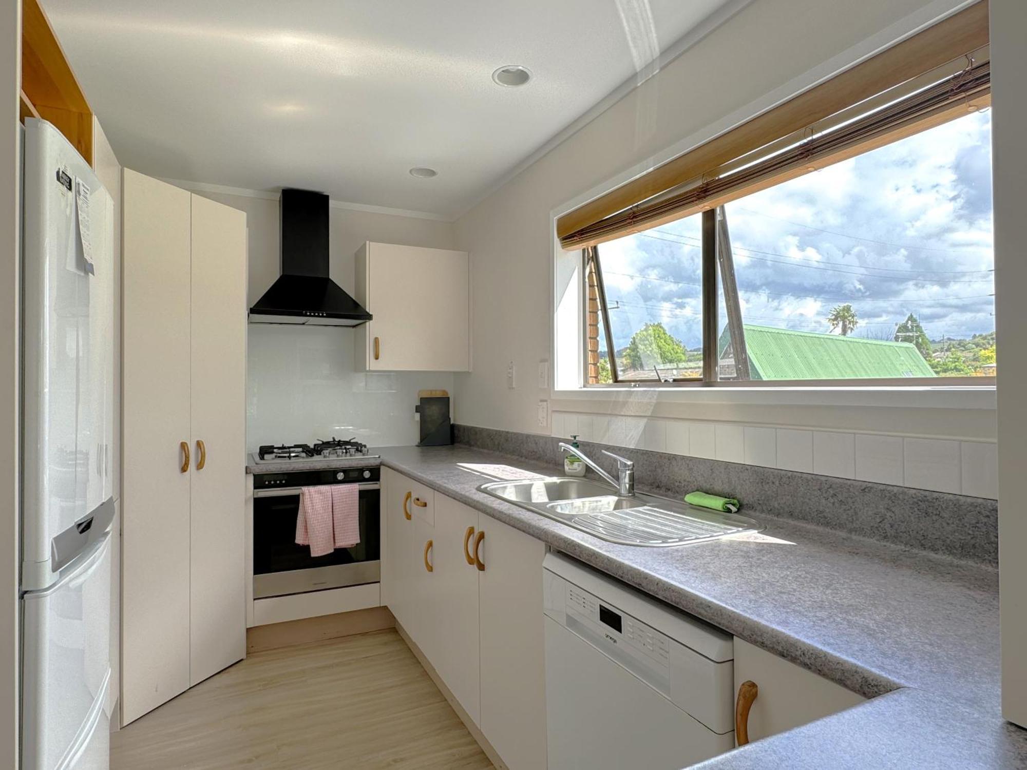 Spacious Retreat With Mountain View Rotorua Exteriör bild