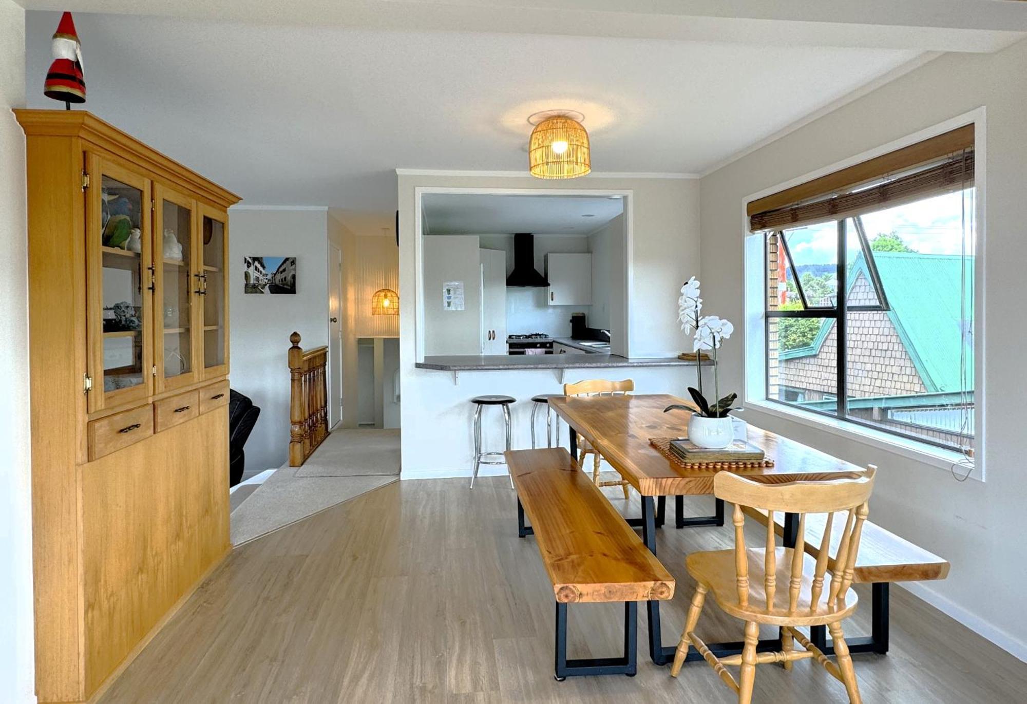 Spacious Retreat With Mountain View Rotorua Exteriör bild