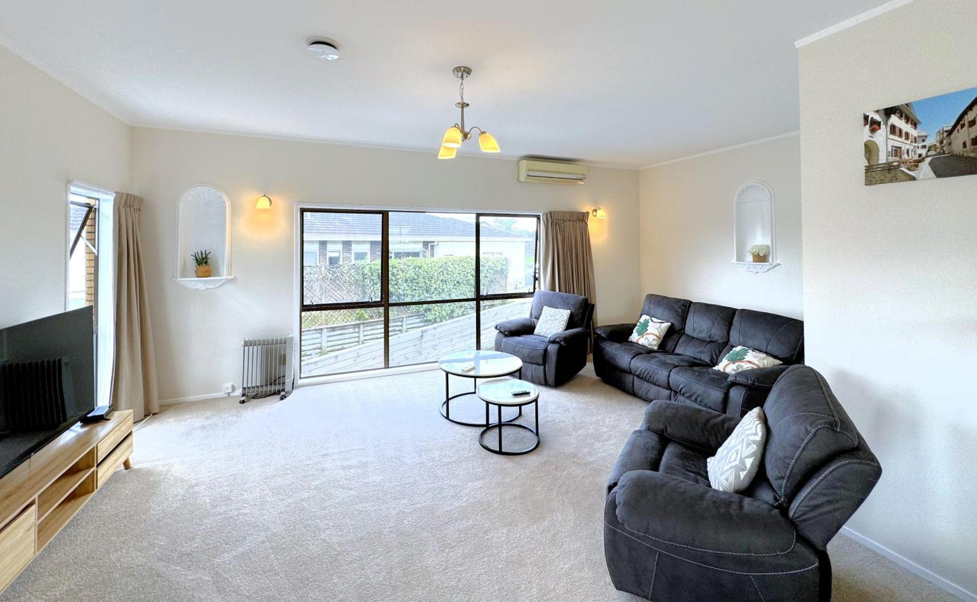 Spacious Retreat With Mountain View Rotorua Exteriör bild